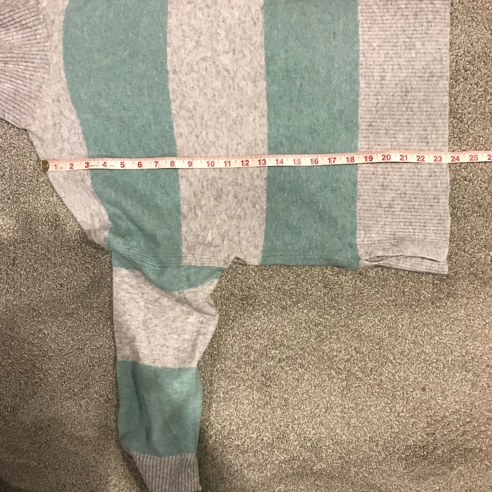 J.Crew Supersoft Turtleneck - Picture 5 of 6